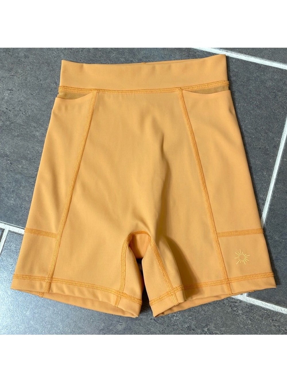 Offline by Aerie Goals High-Rise Pocket 4” Bike Short size XXS